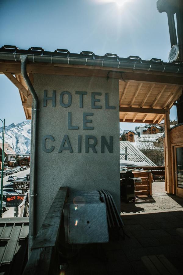 לס דה-אלפס Hotel Le Cairn מראה חיצוני תמונה